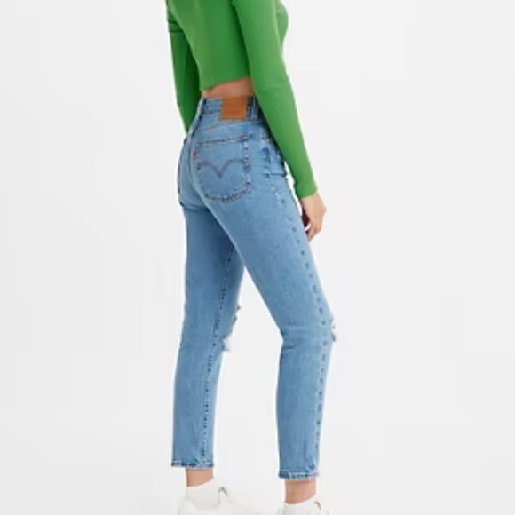 Levi Wedgie Icon Fit Ankle Length Jeans - Picture 2 of 4